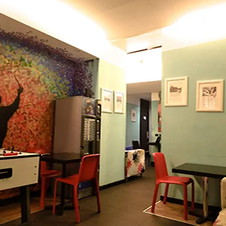 Hostel M&j Place Řím