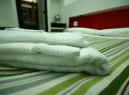 Hostel M&j Place *