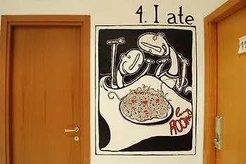 Hostel M&j Place *