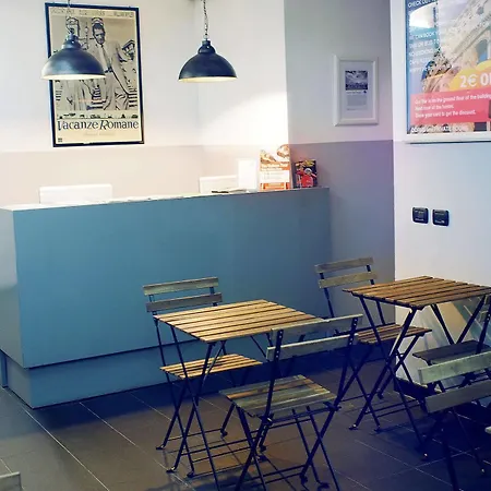 M&j Place Hostel *